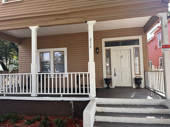 3rd image of 238 E 6th St #4