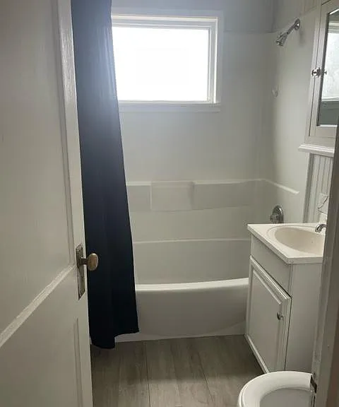 30 Cole St — Photo 1