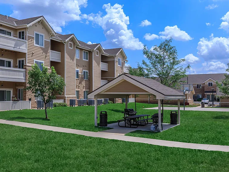 SunSTONE at MarketPlace Apartments — Photo 19