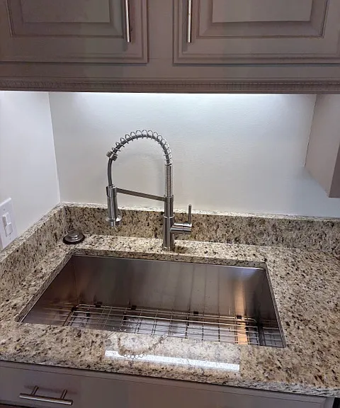 523 N Bertrand St #314 — Photo 9