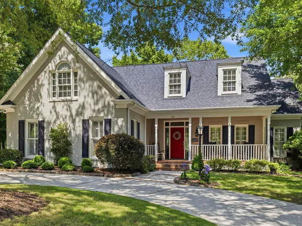 200 Pebble Creek Dr, Taylors, SC 29687
