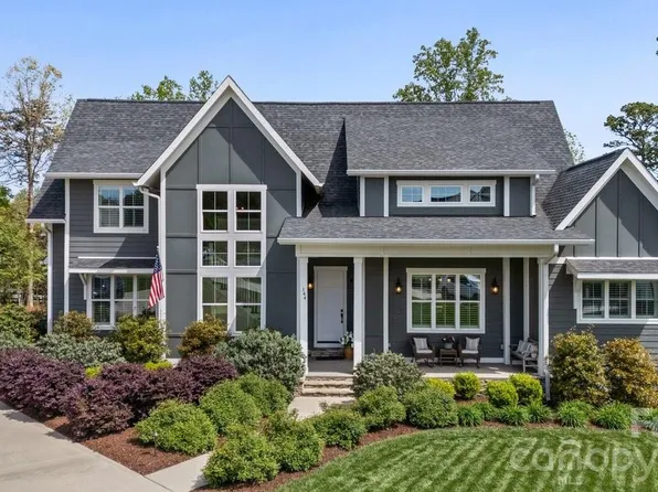 144 McNeil Ln, Mooresville, NC 28117