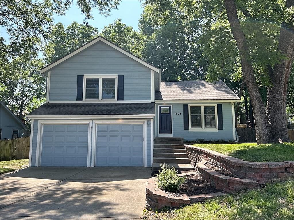 1524 NE Auburn Dr, Lees Summit, MO 64086 Zillow