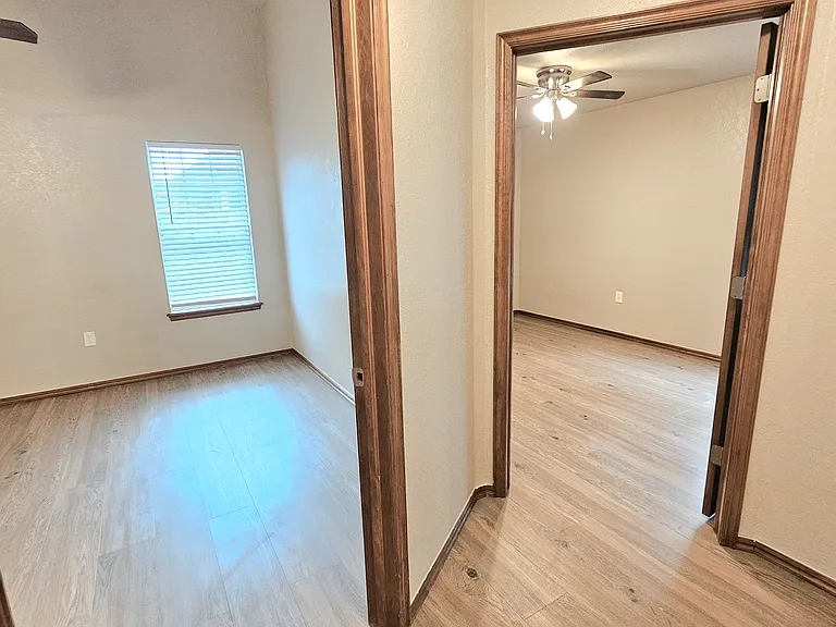 2602 Lonnie Ln — Photo 16