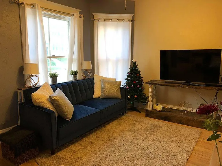 2119 E Bradford Ave — Photo 13