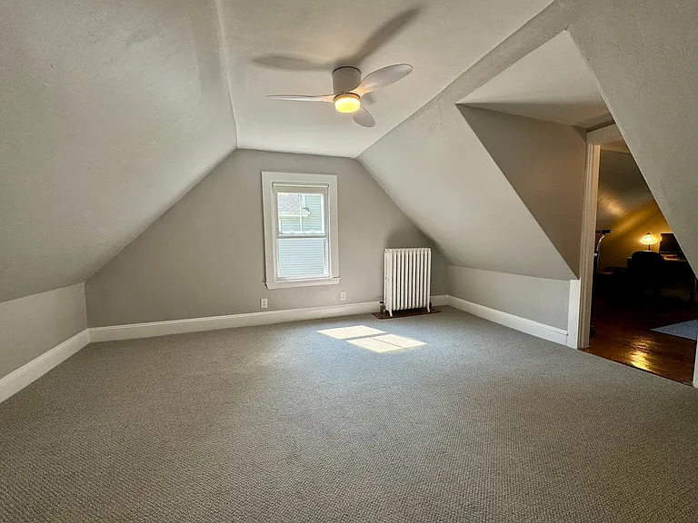 286 Pine St — Photo 14