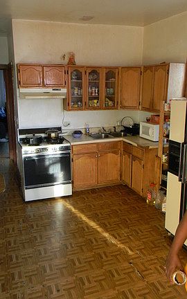 5th image of 5136 S Damen Ave