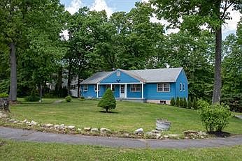 1st image of 53 Avery Heights Dr