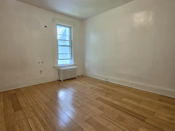 456 Wayne St Floor 2, Jersey City, NJ 07306
