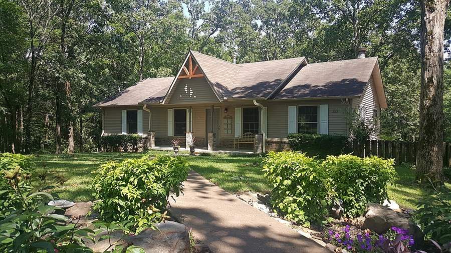 2nd image of 3005 Park Hill Blvd