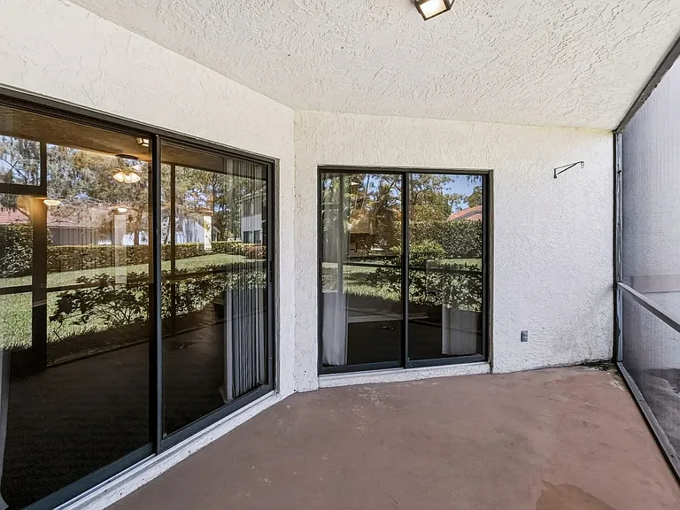 191 Bennington Dr #3 — Photo 39