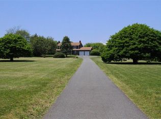 664 Indian Ave, Middletown, RI 02842