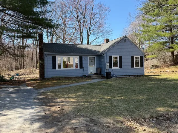 29 Outlook Dr, Worcester, MA 01602