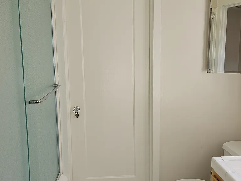 Franklin Street Apartments — Photo 11
