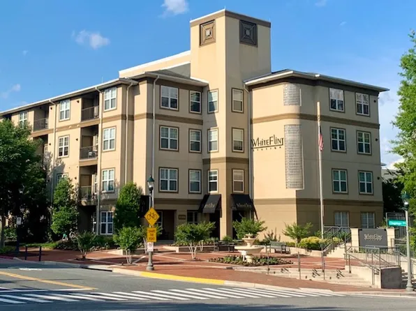 11750 Old Georgetown Rd APT 2301, North Bethesda, MD 20852