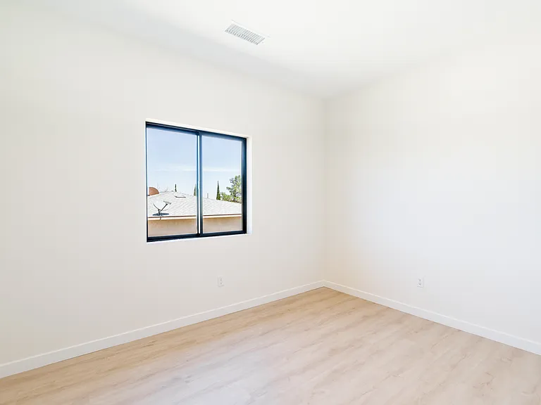 7220 Hanford Ave — Photo 19