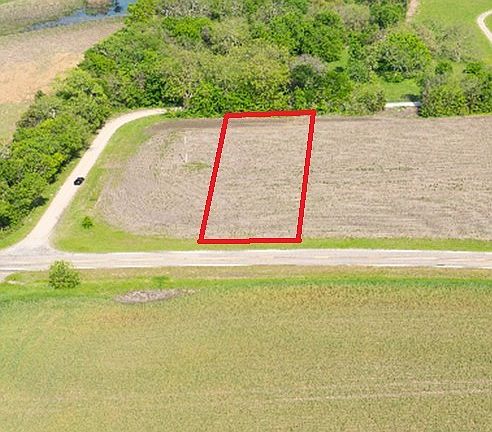 2nd image of 2 County Road 26150