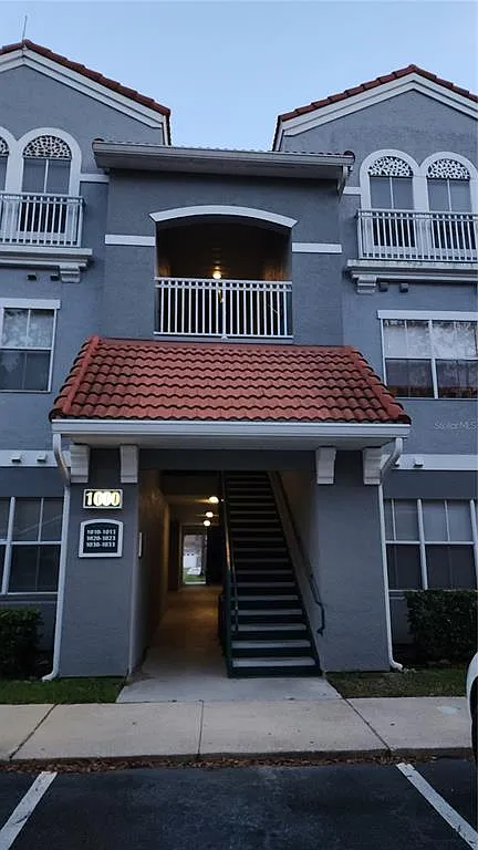 2 bed, 2.0 bath, 1083 sqft, $1,450 — Photo 1