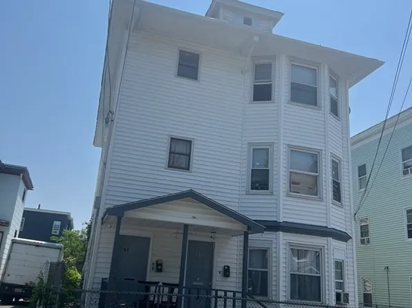 90-92 Bromfield St, Lawrence, MA 01841