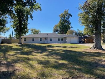 625 W Lagrange St, Lake charles, LA, 70605