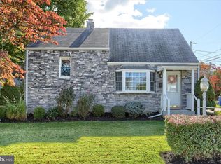 1111 Allen St, New Cumberland, PA 17070