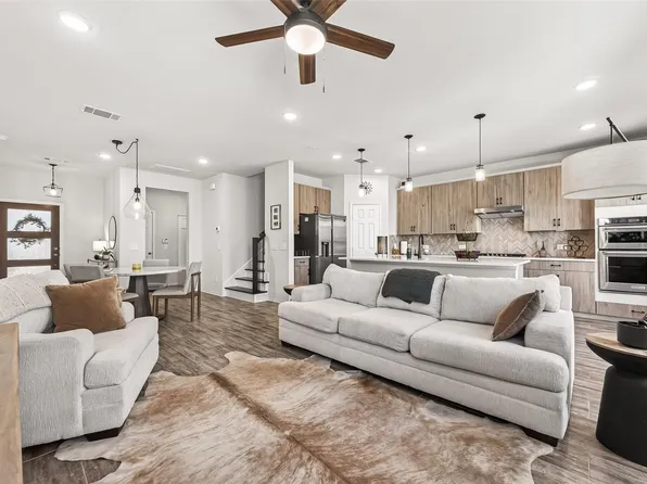 10404 Marston Vineyard Dr, Houston, TX 77025