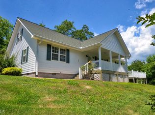 162 Walton Ln, Rabun Gap, GA 30568