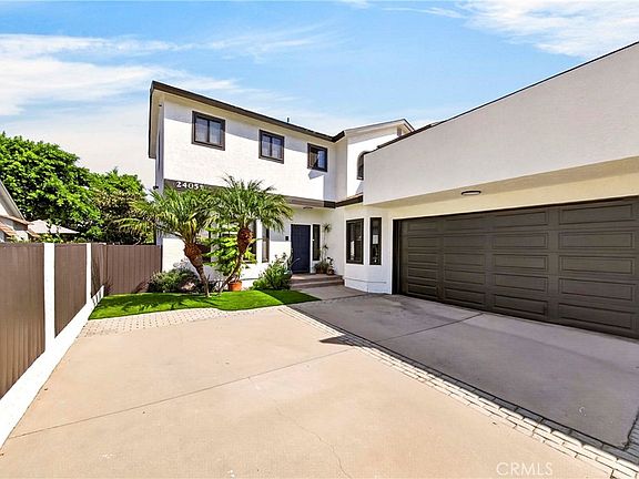 2nd image of 2405 Clark Ln #B