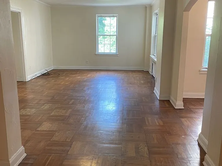 The Royal York Apartments — Photo 128