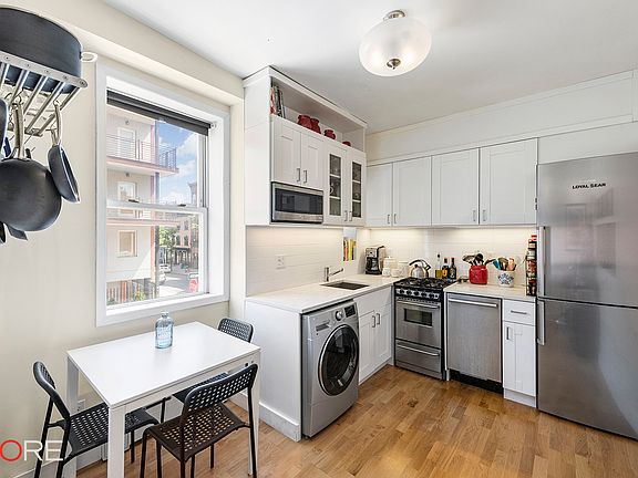 2nd image of 308 Bedford Ave #2L