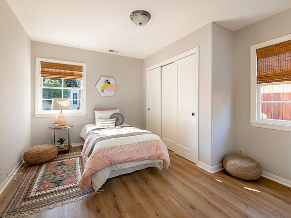 5th image of 1004 Patricia Way