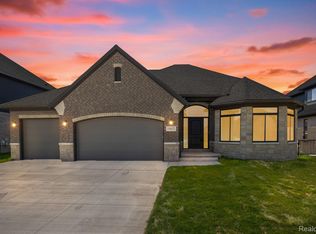 19852 Joy Dr, Macomb, MI 48042