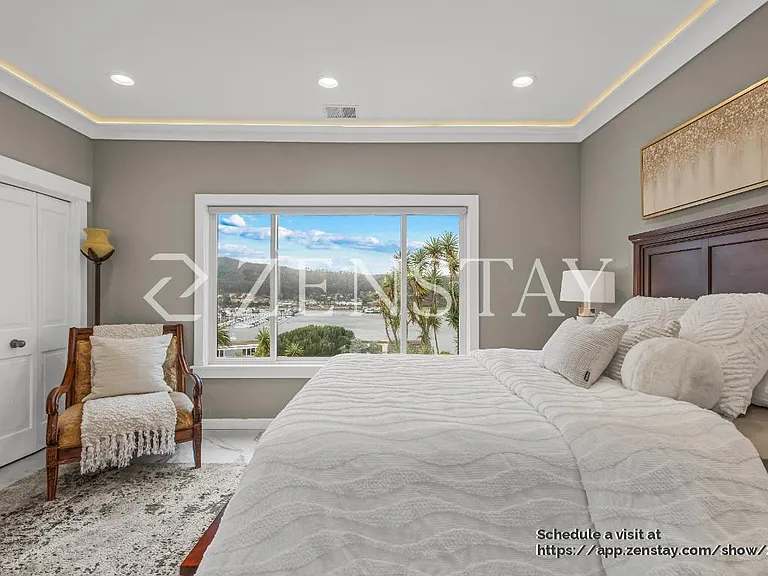 Bedroom with queen bed