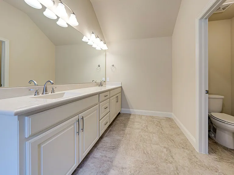 720 Northwood Dr — Photo 16