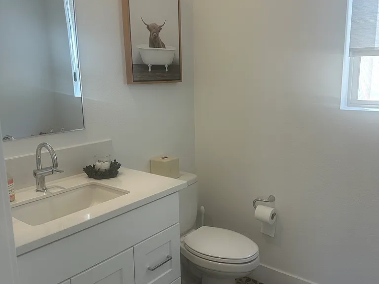 680 Edward Scholle Dr — Photo 8