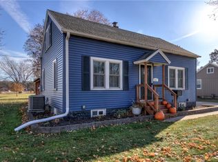 421 Irvine St, Chippewa Falls, WI 54729