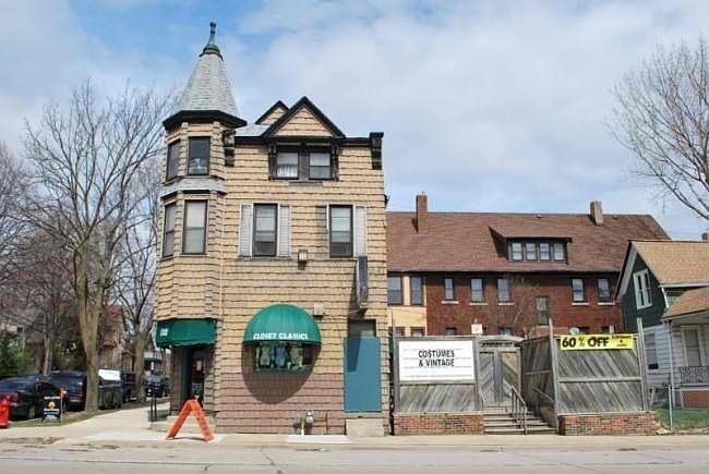 1st image of 1000 E North Ave #1004