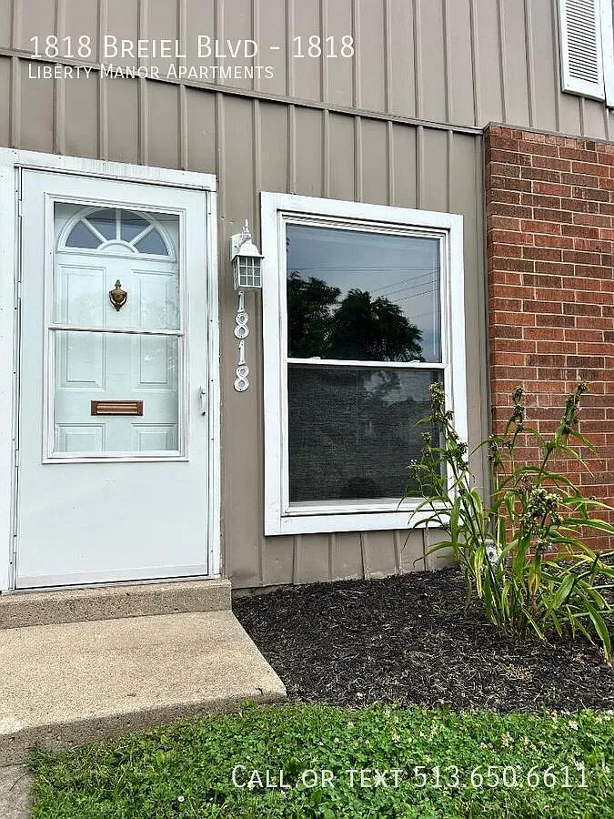 2 bed, 906 sqft, $1,149 — Photo 1