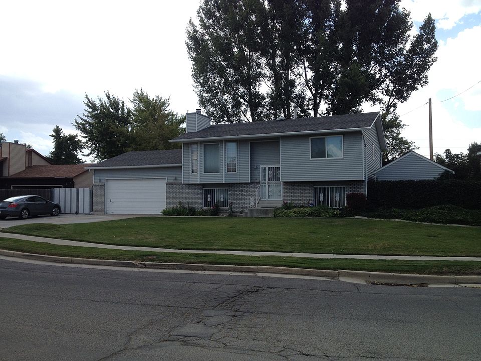 1st image of 597 W 5987 S