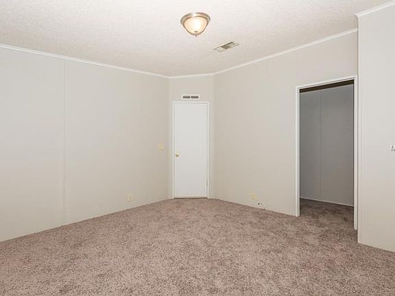 3rd image of 10338 Steven Dr
