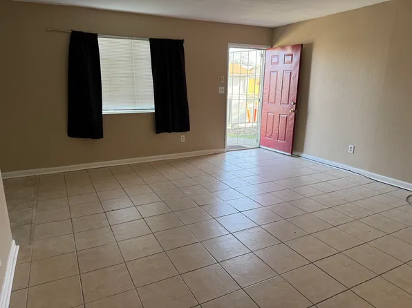 130 Martinique Ct #132, Stockton, CA 95210
