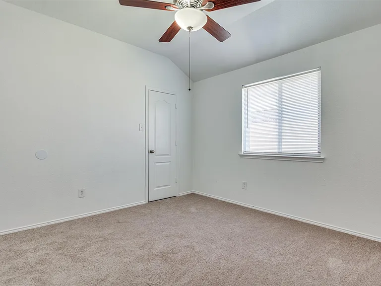 2014 Zavala — Photo 22