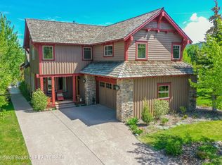 2 Moulton Ln, Victor, ID 83455