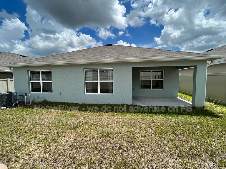8780 SW 49th Cir — Photo 24