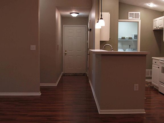 5th image of 1200 Pickings Pl Unit 202