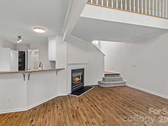 3rd image of 4818 Whistling Oak Ct