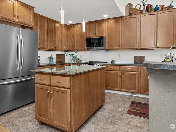 5th image of 3643 Simmons Mill Court SW #A
