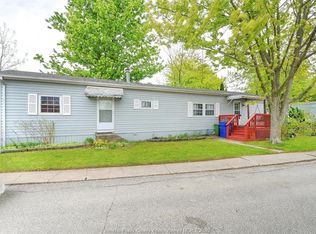 8 Ash Ct, Essex, ON N0R1J0