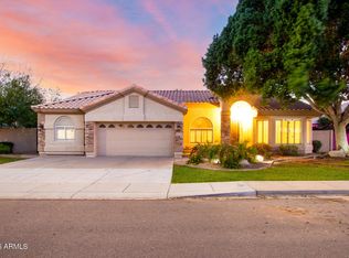 6401 W Orchid Ln, Chandler, AZ 85226