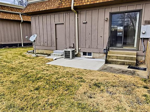 3rd image of 11804 Toulouse Ct